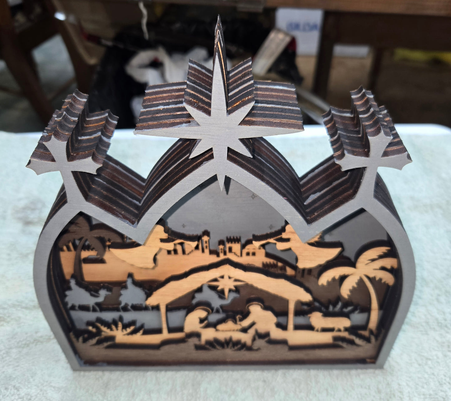 Wooden Nativity Christmas decoration 7-Layered scene cutout with a gray background
L x W x H = 9.5in x 1.5in x 10in