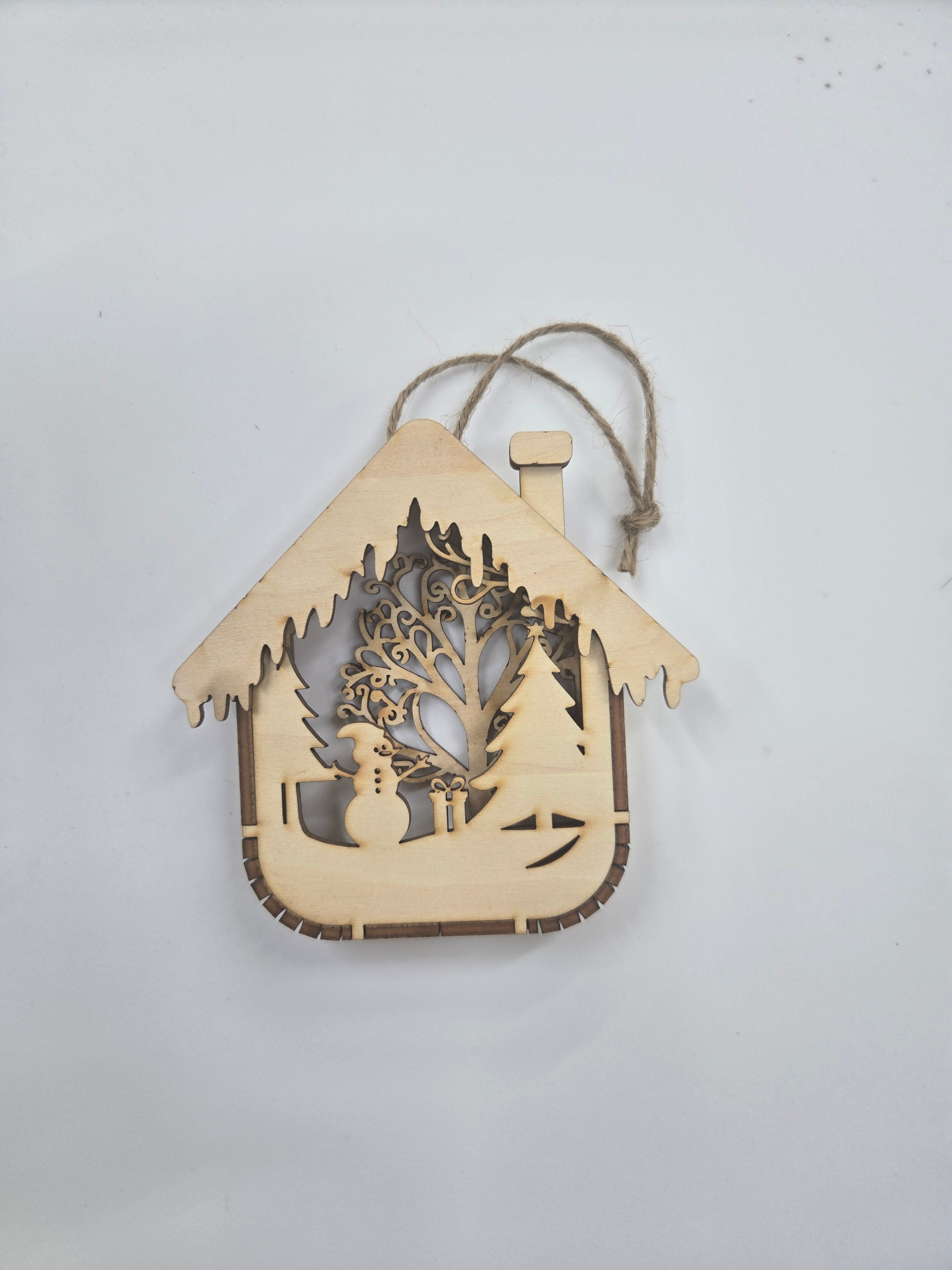 Small 3D Box Christmas Ornament

L x W x H = 4in x 3/4in x 4in