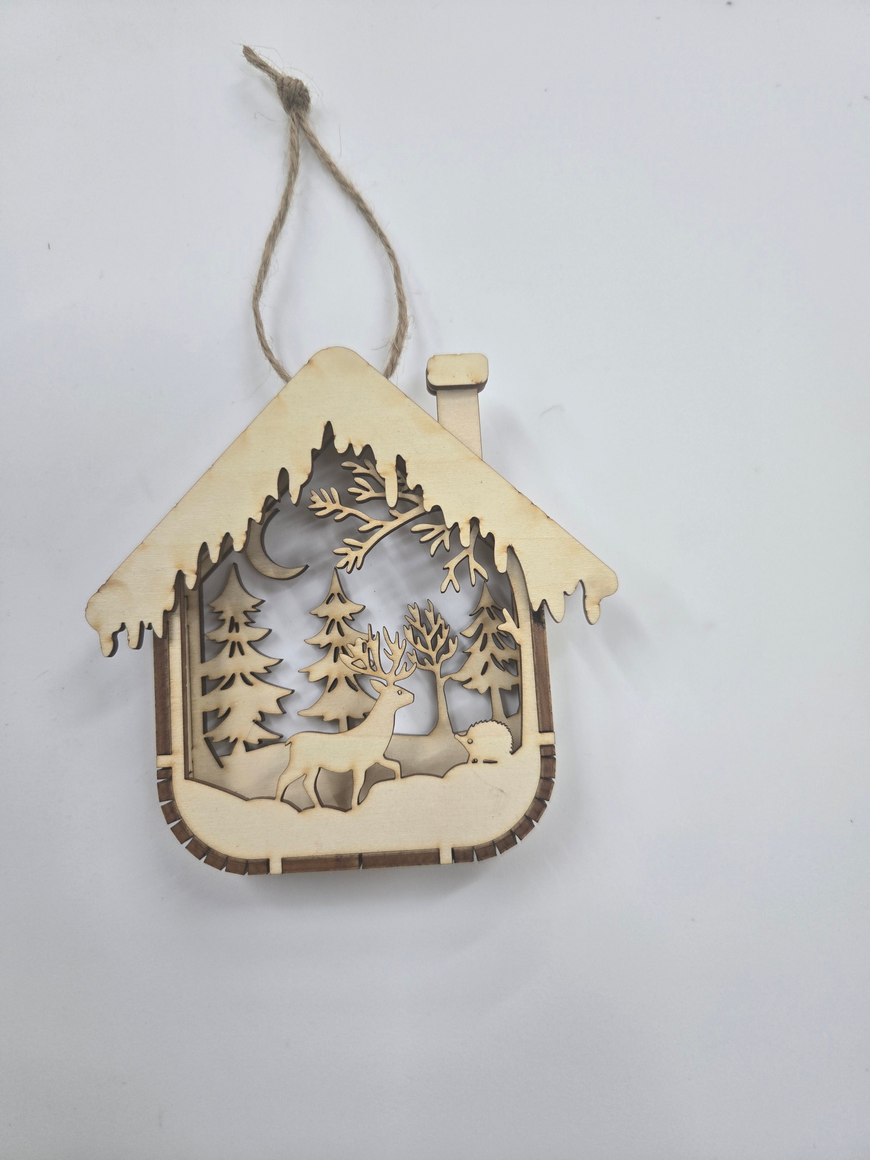 Small 3D Box Christmas Ornament

L x W x H = 4in x 3/4in x 4in