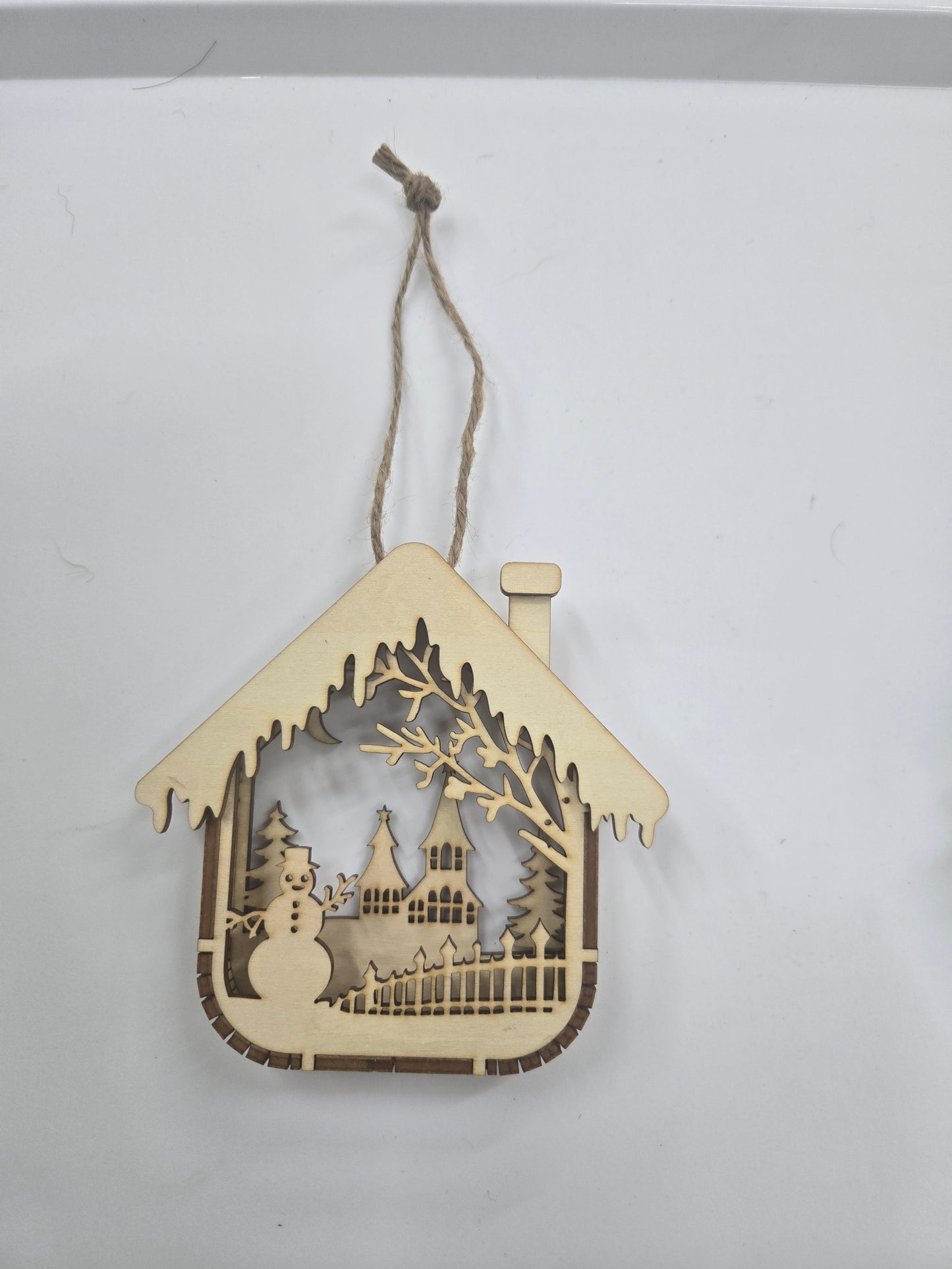 Small 3D Box Christmas Ornament

L x W x H = 4in x 3/4in x 4in