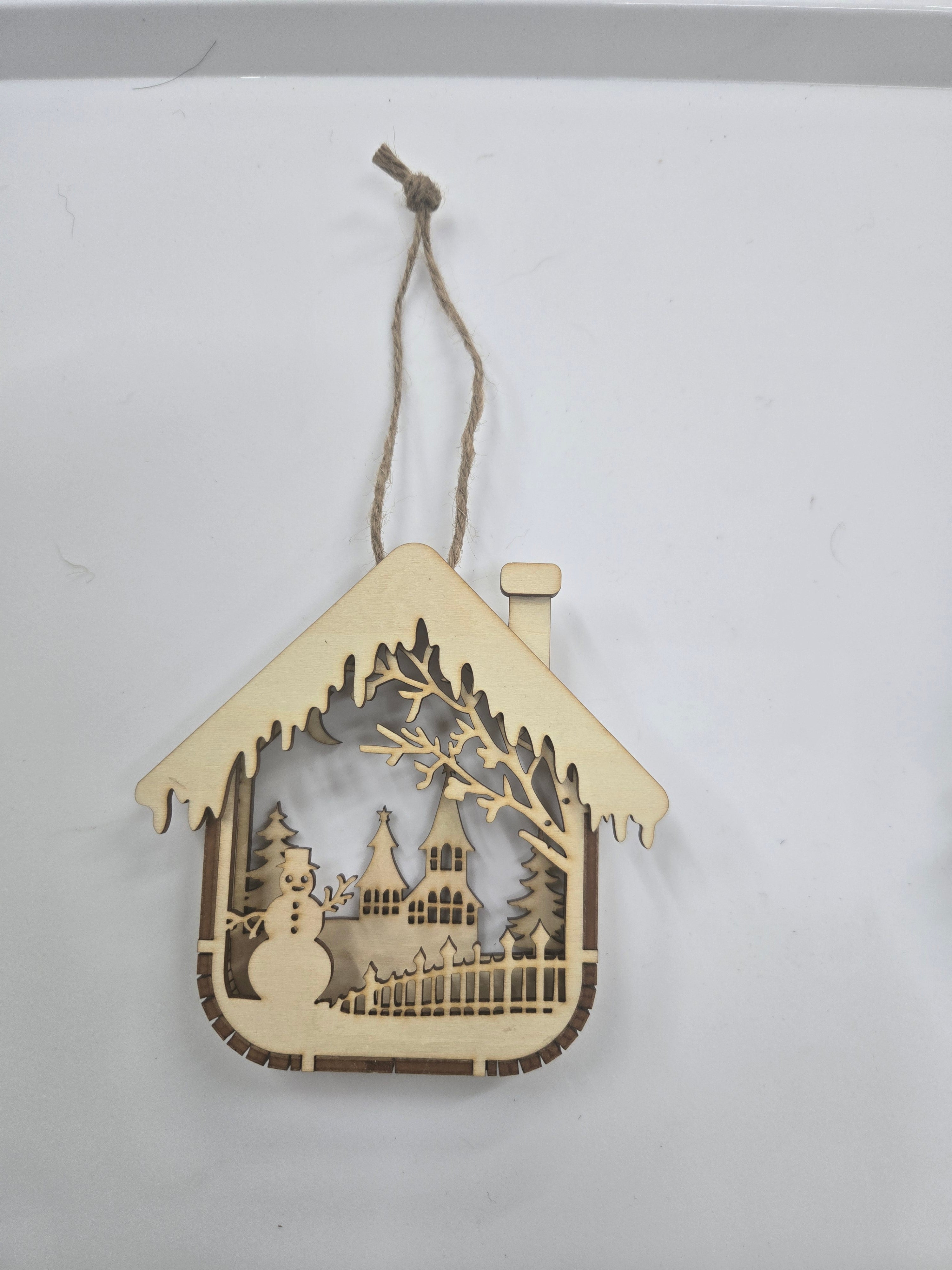 Small 3D Box Christmas Ornament

L x W x H = 4in x 3/4in x 4in