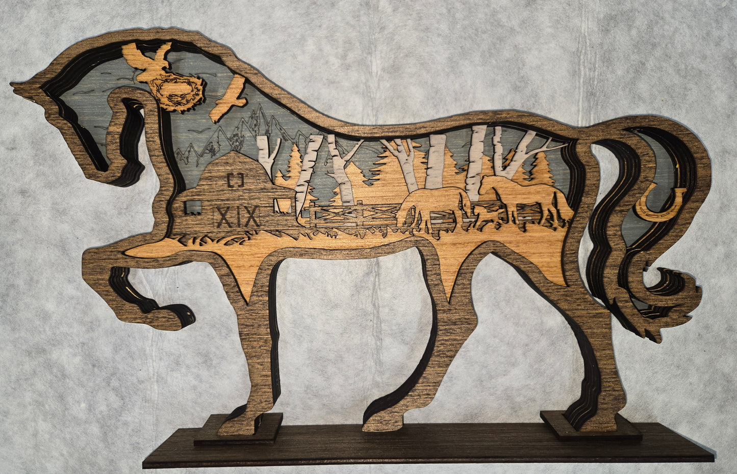 Layered Horse Frame Design with Stand